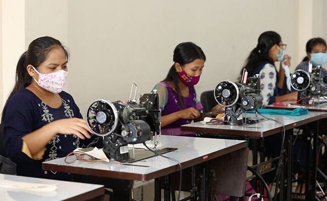 Galaxy Enterprise And USHA Silai School Program Are Kindling A New Hope Among Women Of Meghalaya Galaxy Enterprise And USHA Silai School Program Are Kindling A New Hope Among Women Of Meghalaya