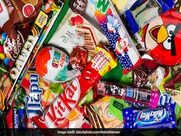 मां-बेटे ने मिलकर सुपरमार्केट से खरीदी चॉकलेट, पैकेट खोलते ही खुल गई किस्मत मां-बेटे ने मिलकर सुपरमार्केट से खरीदी चॉकलेट, पैकेट खोलते ही खुल गई किस्मत