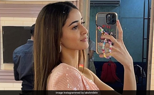 Ananya Panday's Peach Sequin Bodycon Dress Is Perfect To Set The Party Mood