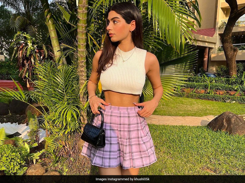 For Khushi Kapoor, Mini Skirts Are Meant For All Seasons. Winter Too!