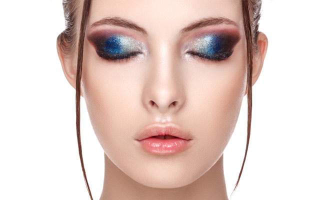 You Won't Have A Dull Makeup Look With These Stunning Metallic Eyeshadows