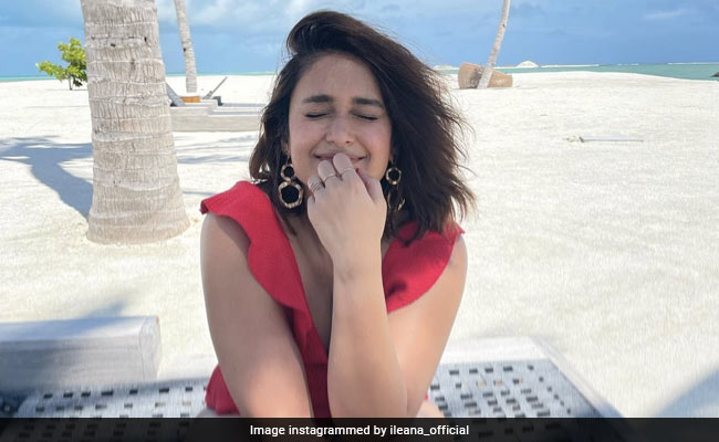 Dear "Haters", Ileana D'Cruz Has A Message For You. See What  She Posted