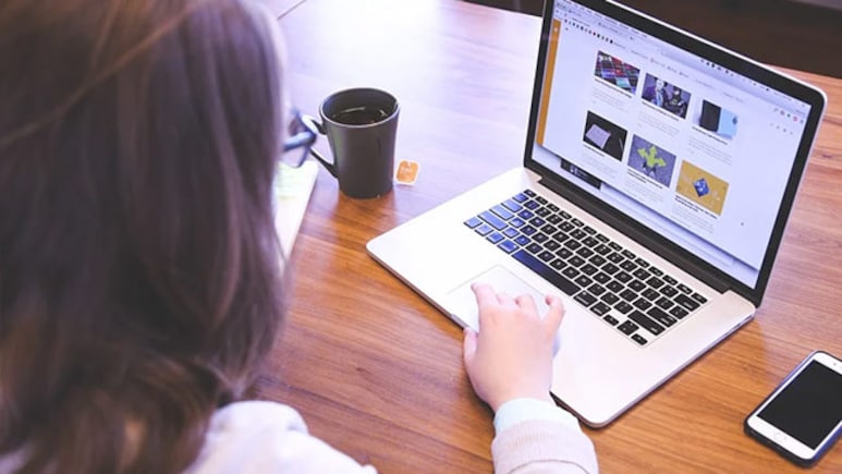 For 1st Time Since Covid, More Than Half Of Top US Companies Junk Work From Home