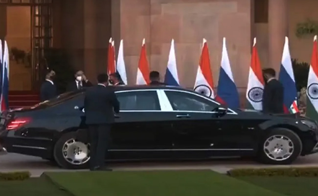 PM's New Maybachs Cost Much Less, Routine Replacement: Sources Amid Buzz