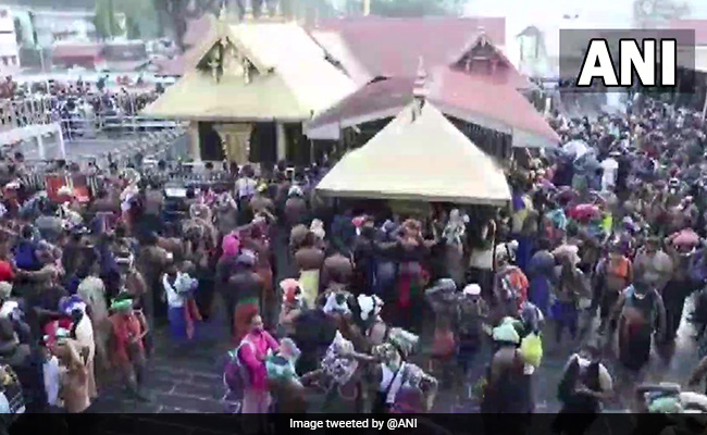 Thousands Offer Prayers At Kerala's Sabarimala Temple As Holy Month Begins