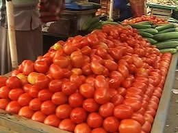 Pakistan में प्याज, टमाटर हो सकते हैं 700 रुपए प्रति किलो के पार, India से आयात पर हो रहा विचार Pakistan में प्याज, टमाटर हो सकते हैं 700 रुपए प्रति किलो के पार, India से आयात पर हो रहा विचार