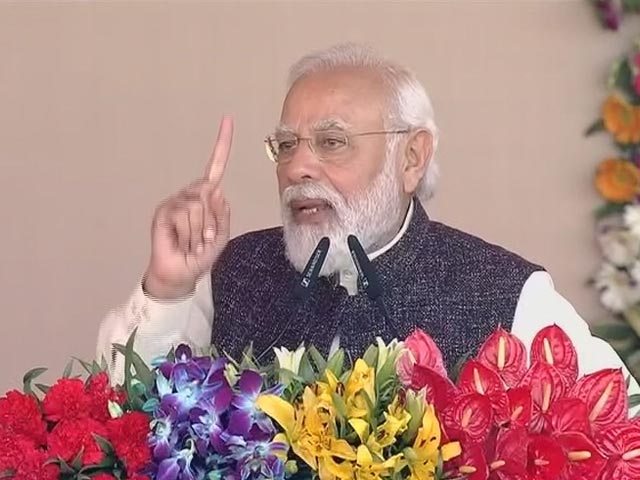 "Red Cap A Red Alert for UP": PM Modi Targets Akhilesh Yadav In Gorakhpur