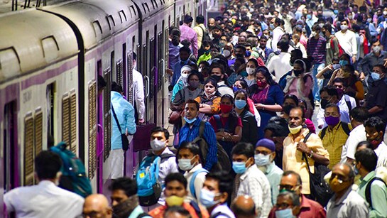 महाराष्ट्र में शनिवार से मास्क अनिवार्य नहीं, हटाए गए सभी कोविड-19 प्रतिबंध