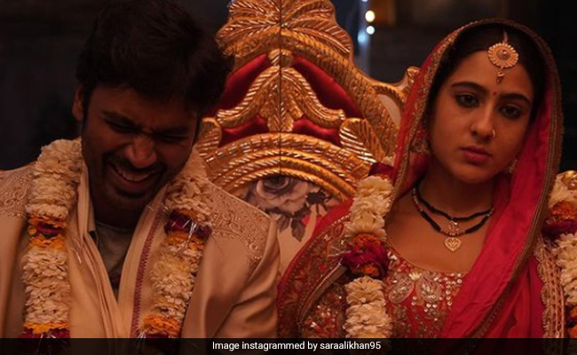 Sara Ali Khan Or Sonam Kapoor, The "Better Co-Star" Per Dhanush