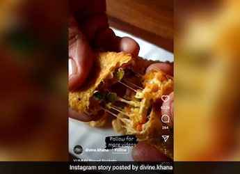 Move Over Pizza Pockets, Desi Papad Pockets Is Here To Win Over The Internet (Watch Video) Move Over Pizza Pockets, Desi Papad Pockets Is Here To Win Over The Internet (Watch Video)
