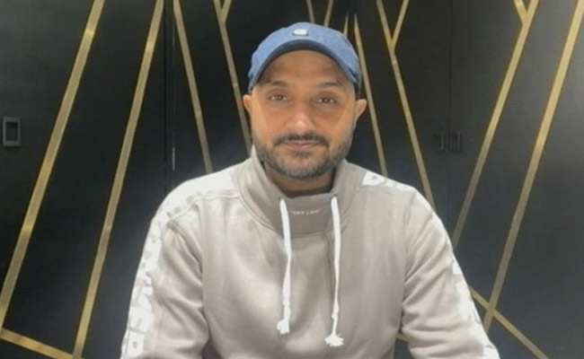 हरभजन सिंह को 'आप' पंजाब से राज्यसभा के लिए कर सकती है नामित : सूत्र