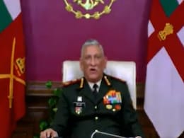 'अपनी सेनाओं पर गर्व है...' : स्वर्णिम विजय पर्व पर चलाया गया CDS जनरल बिपिन रावत का VIDEO संदेश 'अपनी सेनाओं पर गर्व है...' : स्वर्णिम विजय पर्व पर चलाया गया CDS जनरल बिपिन रावत का VIDEO संदेश