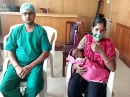 मुंबई में अनोखी सर्जरी, 2 महीने के नवजात के हार्ट में बने छेद को डॉक्टरों ने बंद कर किया कमाल! मुंबई में अनोखी सर्जरी, 2 महीने के नवजात के हार्ट में बने छेद को डॉक्टरों ने बंद कर किया कमाल!
