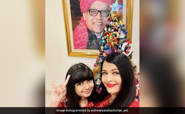 Christmas 2021: Aishwarya Rai Bachchan, Kajol, Ayushmann Khurrana And Other Celebrities Wished Their Fans