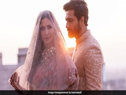 Katrina Kaif's Stylist Decodes How Elements Of A "White Wedding" Were Added To Engagement <i>Saree</i> Katrina Kaif's Stylist Decodes How Elements Of A "White Wedding" Were Added To Engagement <i>Saree</i>