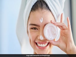 Collagen और Biotin में होता है अंतर, जानिए स्किन के साथ-साथ हेयर केयर में किसे शामिल करने पर मिलता है ज्यादा फायदा Collagen और Biotin में होता है अंतर, जानिए स्किन के साथ-साथ हेयर केयर में किसे शामिल करने पर मिलता है ज्यादा फायदा