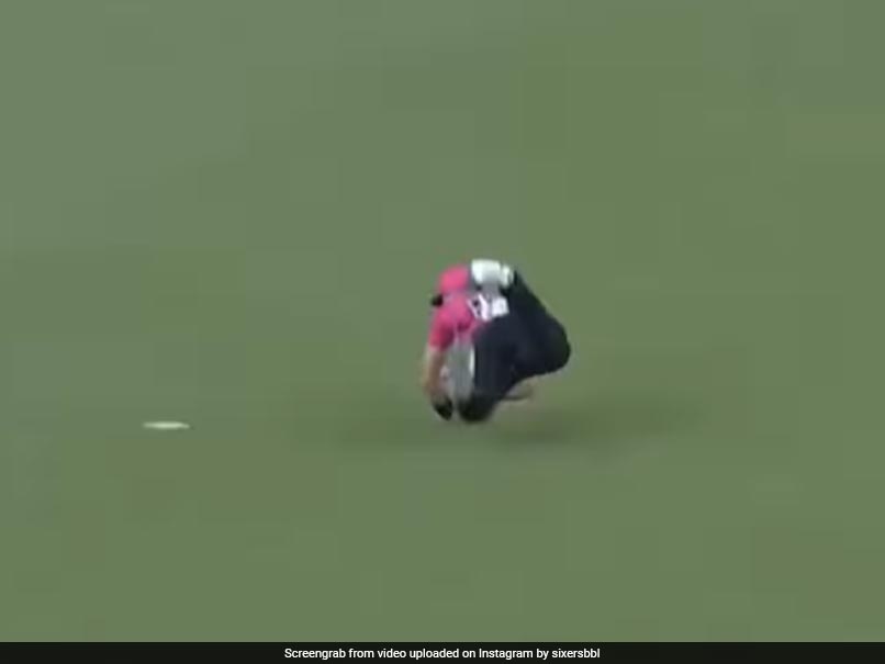 Watch: Dan Christian Shows Fantastic Athleticism In BBL To Take Brilliant Catch