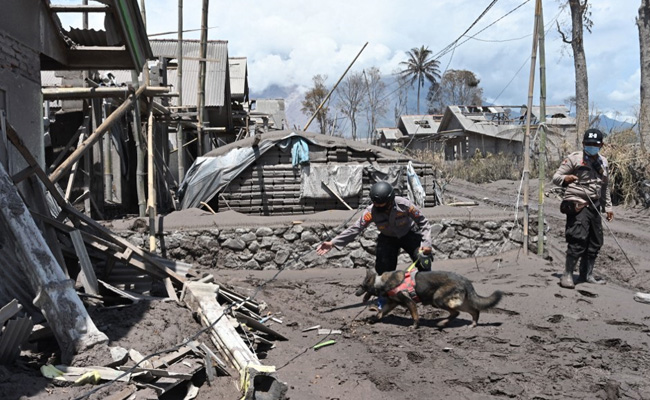 Videos Show Massive Indonesia Volcano Eruption, Aftermath That Killed 34