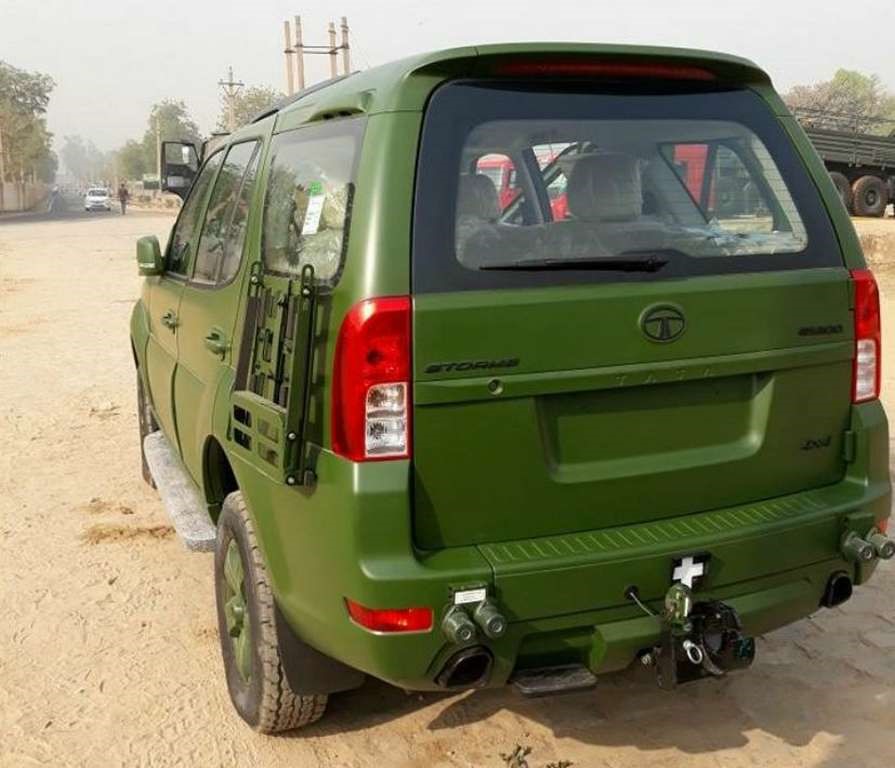What Drives The Indian Army? Maruti Suzuki Gypsy, Tata Safari And More