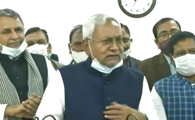 VIDEO: बिहार के CM नीतीश ने अपनी उप मुख्यमंत्री के बारे में ऐसा क्या बोला कि 'टीम' को हटाना पड़ा वह अंश..