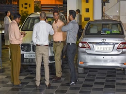 लोटस 300 प्रोजेक्ट मामले में नोएडा अथॉरिटी के पूर्व CEO की कोठी पर ED के छापे में क्या मिला? लोटस 300 प्रोजेक्ट मामले में नोएडा अथॉरिटी के पूर्व CEO की कोठी पर ED के छापे में क्या मिला?