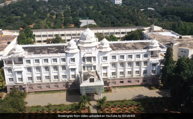 Karnataka Medical College Reports 30 Covid Cases, Samples Sent For Omicron Test