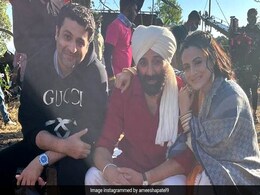 हिमाचल प्रदेश के पालमपुर में 'गदर 2' की शूटिंग जोरों पर, हसीन वादियों में यूं नजर आईं 'सकीना' हिमाचल प्रदेश के पालमपुर में 'गदर 2' की शूटिंग जोरों पर, हसीन वादियों में यूं नजर आईं 'सकीना'