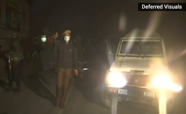 3 Cops Dead, 11 Injured In Terror Attack On Police Bus Near Srinagar