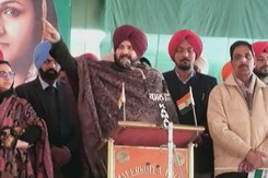 "Hang Sacrilege Accused In Public," Says Congress's Navjot Sidhu "Hang Sacrilege Accused In Public," Says Congress's Navjot Sidhu