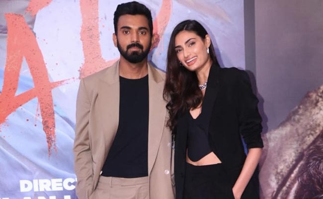 At Brother Ahan Shetty's <i>Tadap</i> Screening, Athiya's Plus One Was KL Rahul At Brother Ahan Shetty's <i>Tadap</i> Screening, Athiya's Plus One Was KL Rahul