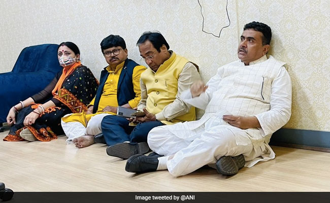Suvendu Adhikari Leads BJP Protest On Alleged Rigging In Kolkata Polls