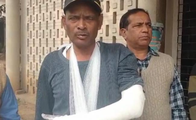 झारखंड के गिरिडीह में वैक्सीनेशन कराने गए सीओ के साथ मारपीट, रॉड से वार करके तोड़ा हाथ