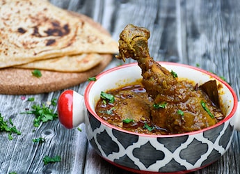 5 Common Mistakes That Can Ruin Our Indian Curries 5 Common Mistakes That Can Ruin Our Indian Curries