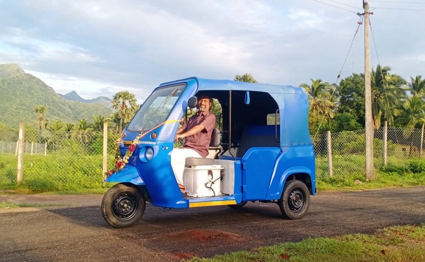 Zoho CEO Buys Mahindra Treo e-Auto; Suggests Some Improvements To Anand Mahindra