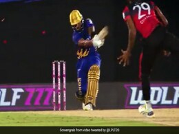 LPL 2021: श्रीलंकाई बल्लेबाज का धुआंधार शतक, 64 रन सिर्फ चौके-छक्के से बना डाले- Video LPL 2021: श्रीलंकाई बल्लेबाज का धुआंधार शतक, 64 रन सिर्फ चौके-छक्के से बना डाले- Video