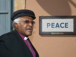 South Africa vs India, 1st Test, Day 1: Players Observe Moment Of Silence In Honour Of Archbishop Desmond Tutu