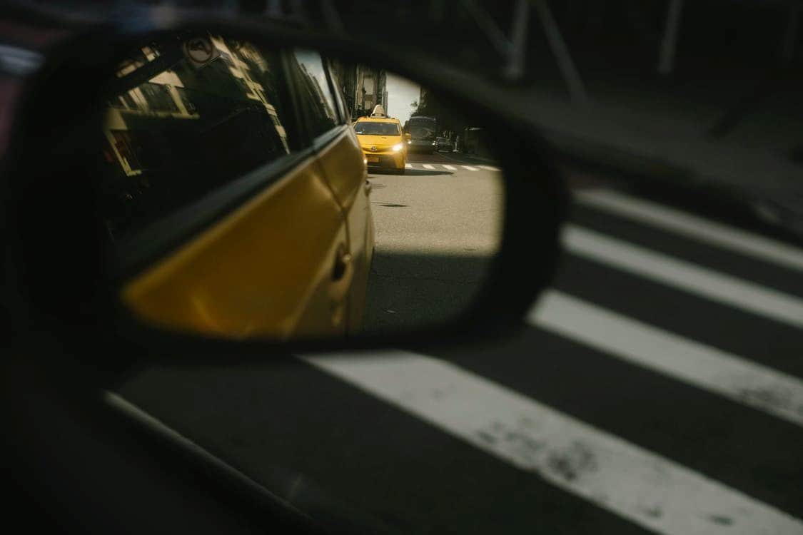 How To Avoid Blind Spots And Accidents Caused By It