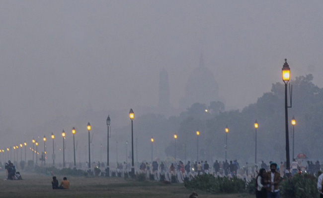 Delhi's Air Quality Remains "Very Poor"