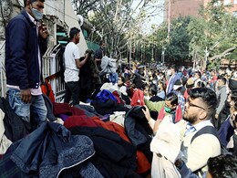 Decision On More Curbs In Delhi Likely Today Amid Covid Surge: Report Decision On More Curbs In Delhi Likely Today Amid Covid Surge: Report