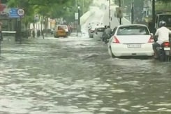 3 Deaths After Heavy Rain In Tamil Nadu; Schools, Offices In Chennai Shut 3 Deaths After Heavy Rain In Tamil Nadu; Schools, Offices In Chennai Shut
