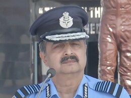 अपने आसपास के लोगों को सशक्त बनाते हैं नेतृत्व करने वाले लोग : NCC कैडेट्स से IAF चीफ अपने आसपास के लोगों को सशक्त बनाते हैं नेतृत्व करने वाले लोग : NCC कैडेट्स से IAF चीफ