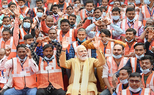 Watch: Why PM Modi Refused To Sit On A Chair At Varanasi Event
