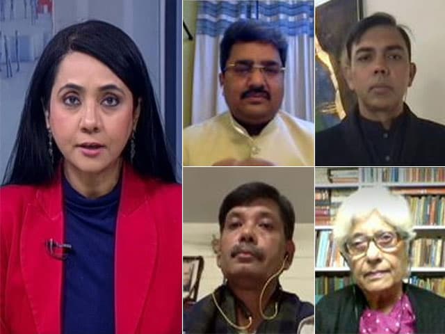 हम लोग : यूपी चुनाव में 'उपयोगी' और 'अनुपयोगी' में गायब असली मुद्दे