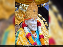 Shirdi Sai Baba Mantra: साईं बाबा खुशियों से भर देंगे झोली, गुरुवार को पूजा के दौरान पढ़ें ये मंत्र Shirdi Sai Baba Mantra: साईं बाबा खुशियों से भर देंगे झोली, गुरुवार को पूजा के दौरान पढ़ें ये मंत्र