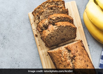 How To Make Spiced Banana Bread: A Flavourful Twist To Banana Bread Recipe How To Make Spiced Banana Bread: A Flavourful Twist To Banana Bread Recipe