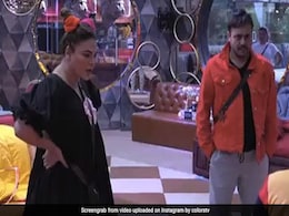 अभिजीत ने रितेश को बताया 'भाड़े का पति' तो Rakhi Sawant ने मचाया हंगामा, पकड़े बिचुकले के बाल- देखें वीडियो अभिजीत ने रितेश को बताया 'भाड़े का पति' तो Rakhi Sawant ने मचाया हंगामा, पकड़े बिचुकले के बाल- देखें वीडियो