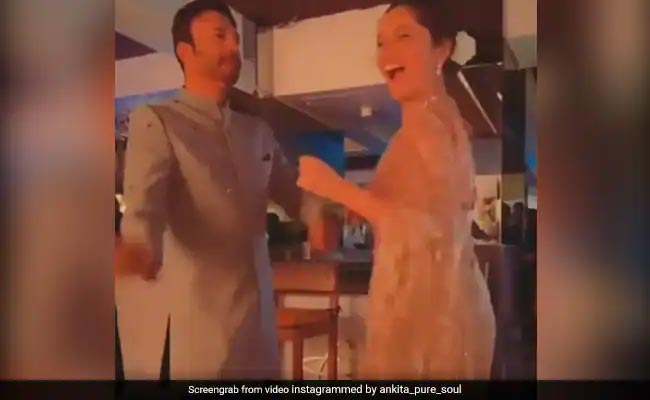 अंकिता लोखंडे और विक्की जैन ने शादी से पहले की जमकर मस्ती, देखते रह जाएंगे डांस वीडियो