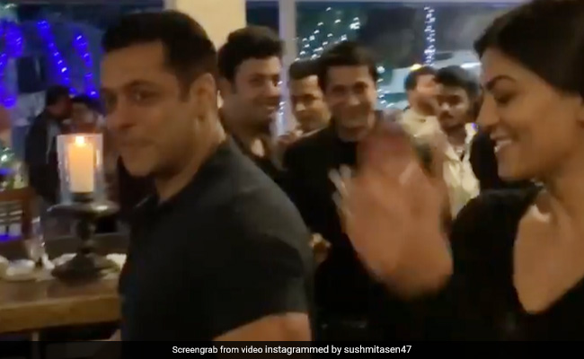 "Sush, How Nice You Looking": Salman Khan's  Shout Out To Sushmita Sen's <i>Aarya 2</i>
