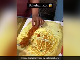 Watch: This 1.5 Ft Long Bahubali Roll May The Biggest Egg Roll Of Nashik Watch: This 1.5 Ft Long Bahubali Roll May The Biggest Egg Roll Of Nashik