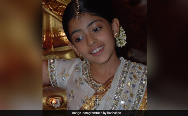 On Navya Naveli Nanda's Birthday, Adorable Throwbacks From Mom Shweta And Uncle Abhishek Bachchan